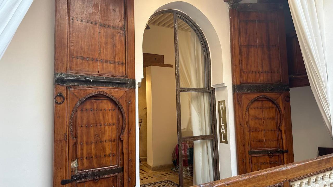 פס Riad Laaroussa מראה חיצוני תמונה